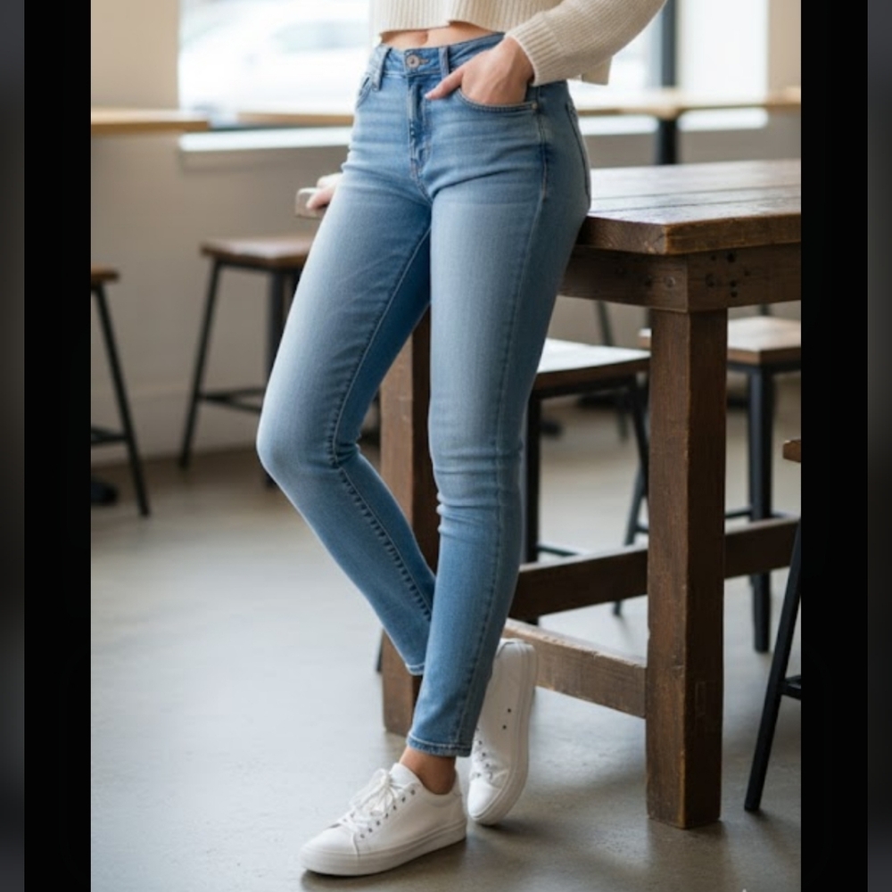 Prana Light Wash Skinny Jeans Size 26 Tall
